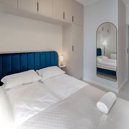 Azure Seaside - Luxury With Terrace, Balcony And Parking In Apartmán Gdaňsk